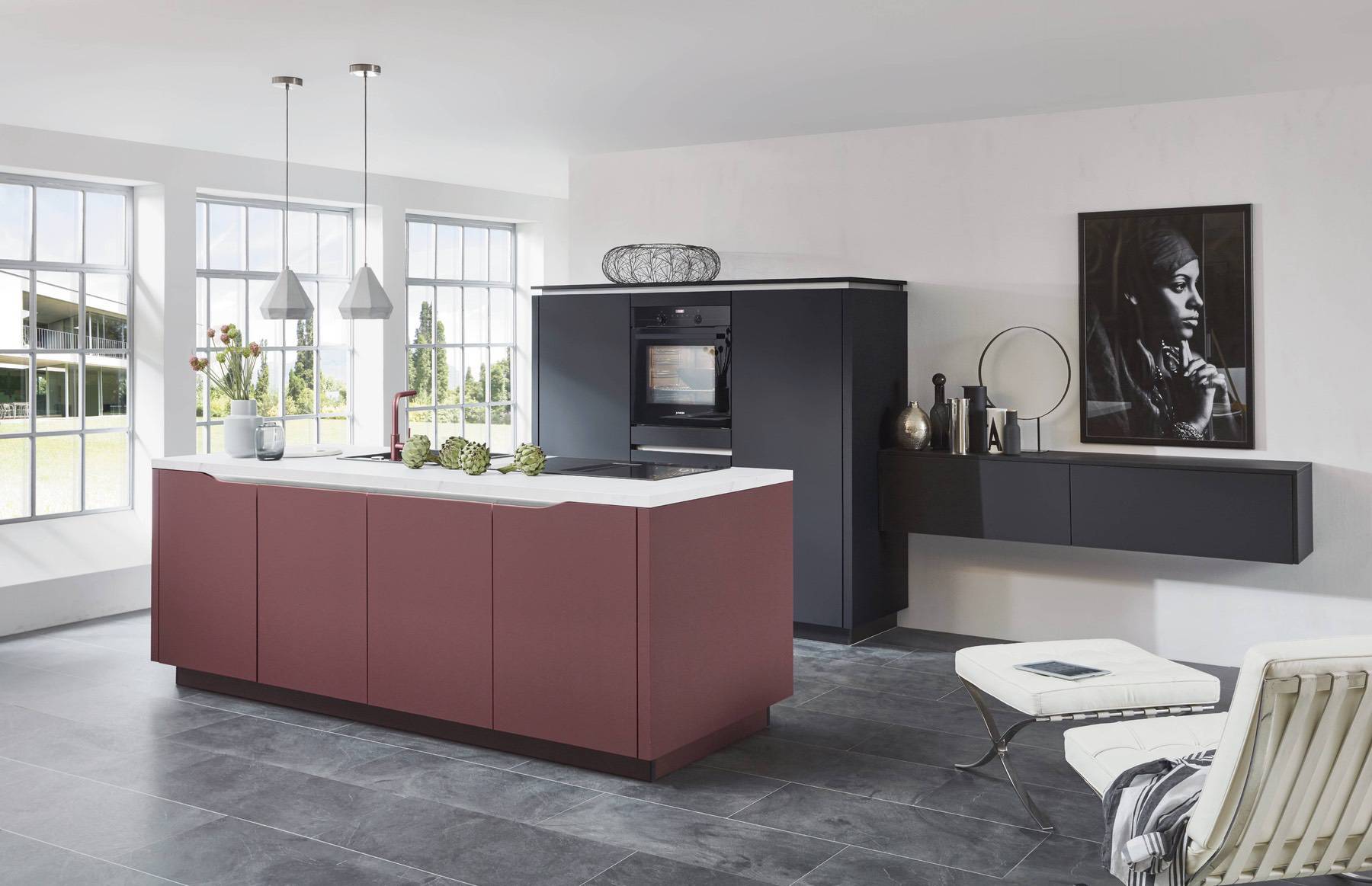 Nobilia Vibrant Dark Kitchen | Lead Wolf, Gotham