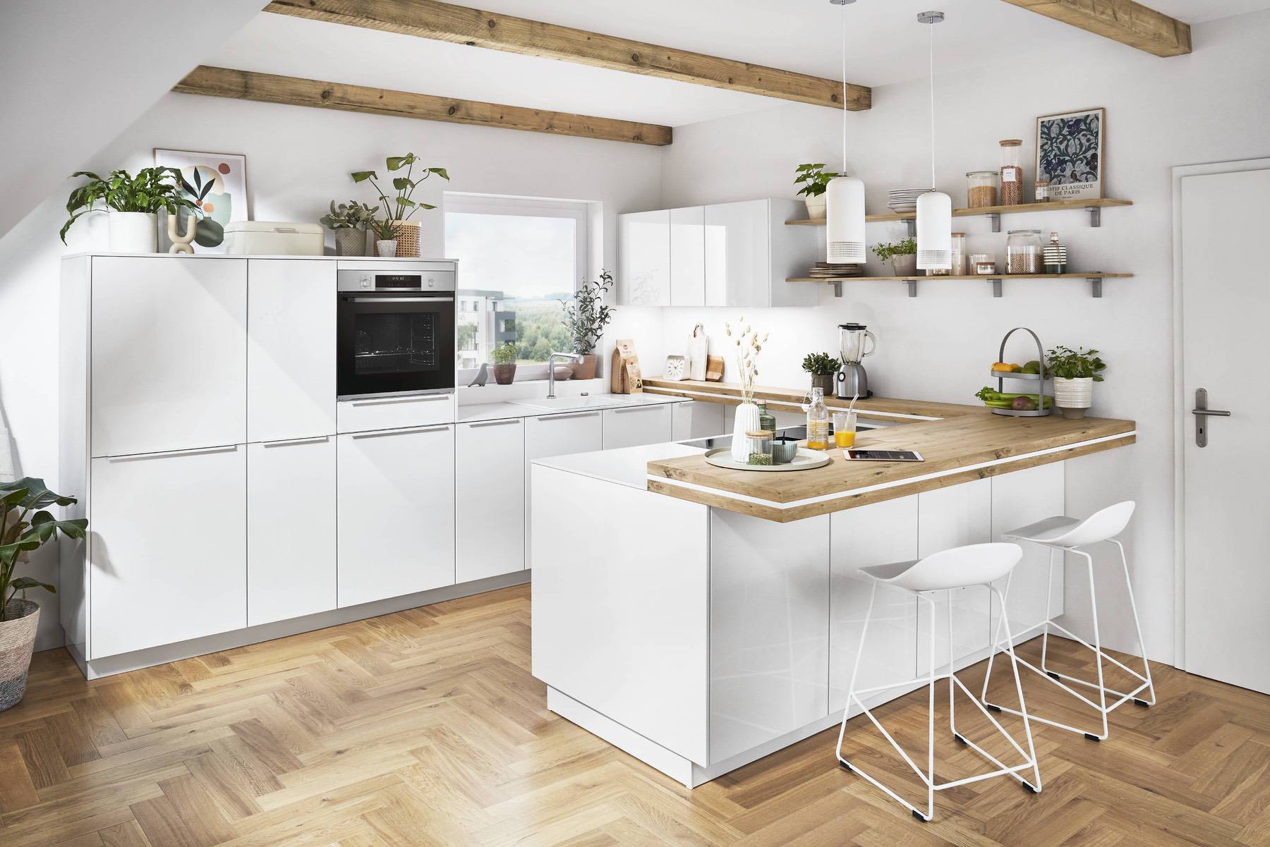 Nobilia Light Wood Handleless Kitchen 1 | Lead Wolf, Gotham